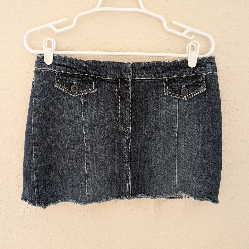 Vintage New York & Co Denim Mini Skirt Size 6 Distressed Pockets Y2K 90s Raw Hem